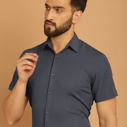 Indian Needle Classic Spread Collar Short Sleeves Striped Wrinkle Free Formal Shirt-image-77