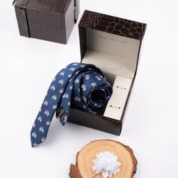 The Tie Hub Printed Accessory Gift Set-image-71