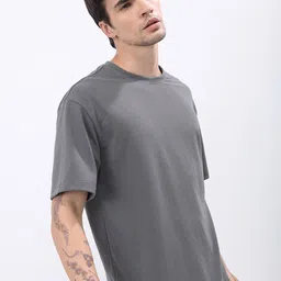 HIGHLANDER Men Popcorn Structured Oversized T-shirt-picture-30