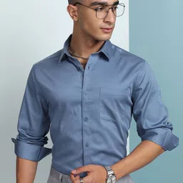 HIGHLANDER Spread Collar Curved Slim Fit Casual Shirt-picture-41