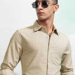 HIGHLANDER Men Opaque Checked Casual Shirt-image-53
