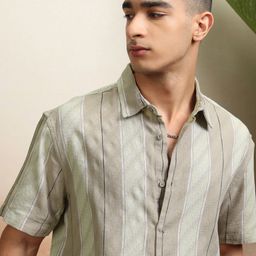 HIGHLANDER Men Opaque Checked Casual Shirt-image-40