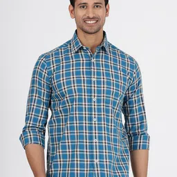 Greenfibre Checked Spread Collar Opaque Casual Shirt-image-18