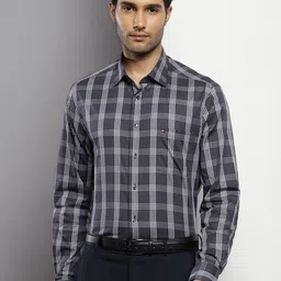 Tommy Hilfiger Buffalo Checked Spread Collar Pure Cotton Formal Shirt-image-55