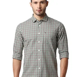 Basics Slim Fit Gingham Checked Cotton Casual Shirt-image-87