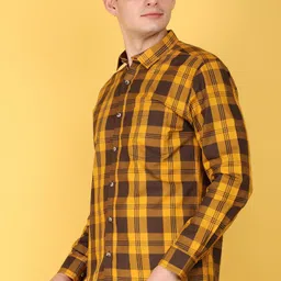 V-Mart Men Tartan Checked Spread Collar Casual Shirt-image-5
