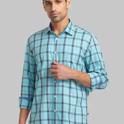 Parx Slim Fit Cotton Checked Casual Shirt-image-99
