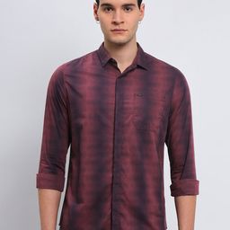 Lee Men Slim Fit Opaque Checked Casual Shirt-image-77