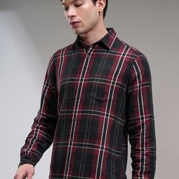 HIGHLANDER Men Slim Fit Spread Collar Tartan Checked Cotton Casual Shirt-image-57