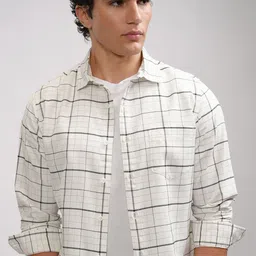 HIGHLANDER Men Spread Collar Checked Relaxed Fit Casual Shirt-image-71