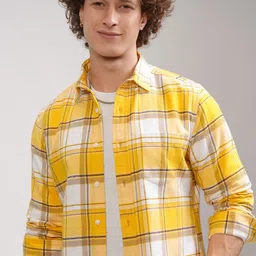 HIGHLANDER Men Spread Collar Checked Cotton Slim Fit Casual Shirt-image-99
