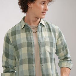 HIGHLANDER Men Spread Collar Buffalo Checked Cotton Casual Shirt-image-24
