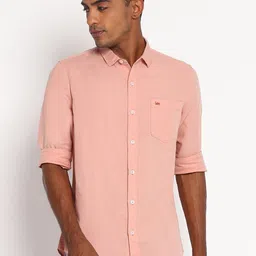 Lee Men Peach-Coloured Classic Slim Fit Casual Shirt-picture-18