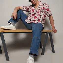 Campus Sutra Floral Printed Cuban Collar Casual Shirt-picture-14