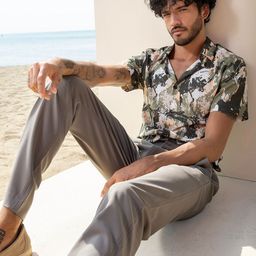 Mufti Slim Fit Short Sleeves Spread Collar Cotton Floral Opaque Printed Casual Shirt-image-68