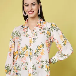 plusS Floral Printed Spread Collar Regular Fit Casual Shirt-picture-57