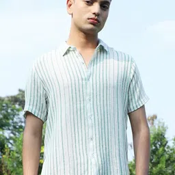 Campus Sutra Classic Striped Cotton Casual Shirt-picture-2