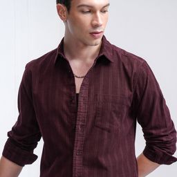 HIGHLANDER Men Cutaway Collar Vertical Striped Cotton Slim Fit Casual Shirt-image-59