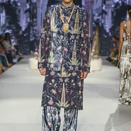 PS MEN BY PAYAL SINGHAL Floral Embroidered Velvet Kurta with Salwar & Jacket-image-69