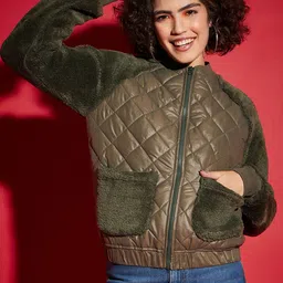 SASSAFRAS Olive Green Mock Collar Faux Fur Trim Detailed Quilted Jacket-38