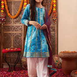 Cherry & Jerry Girls Bandhani Printed Panelled Gotta Patti Pure Cotton Kurta Set-image-43