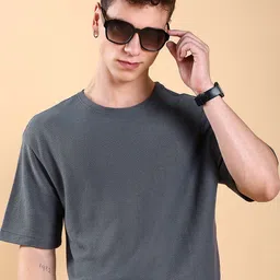 HIGHLANDER Men Popcorn Structured T-shirt-image-50