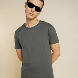 Bewakoof Air 1.0 Men's Grey T-shirt-image-53