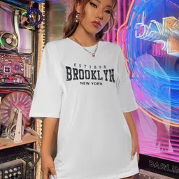 TRENDY RABBIT Women Printed V-Neck Applique T-shirt-image-48