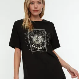 Trendyol Graphic Printed Drop-Shoulder Sleeves Pure Cotton T-shirt-image-24