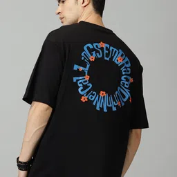 THE HOLLANDER Typography Printed Drop-Shoulder Sleeves Oversized Cotton T-shirt-image-6