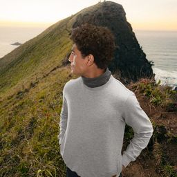 Roadster Men Grey Solid Sweatshirt-image-110