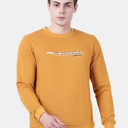 t-base Men Yellow Fleece Printed Sweatshirt-image-22