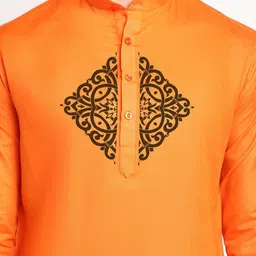 DEVOILER Ethnic Motif Printed Straight Kurta with Pyjamas image 2
