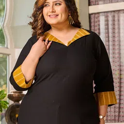 PrettyPlus by Desinoor.com Women Regular Kurta with Palazzos image 5