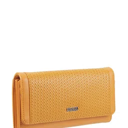 Mochi Textured Two Fold Wallet image 2