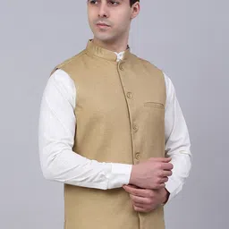 Jompers Men Beige Solid Nehru Jacket image 5