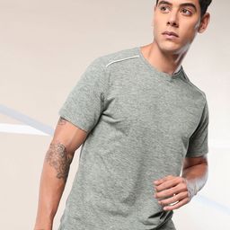 Cultsport Move All Day Fly Dry T-shirt-image-45