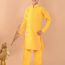 LilPicks Boys Ethnic Motifs Regular Raw Silk Kurta With Pyjamas-picture-47