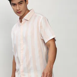 SHOWOFF Standard Slim Fit Vertical Striped Cotton Casual Shirt-picture-47