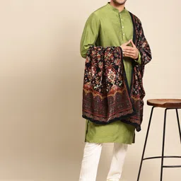 KISAH Men Green & White Kurta with Churidar & Shawl-1