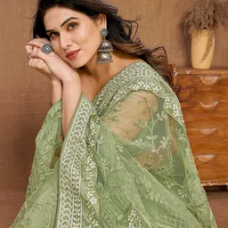 VAIRAGEE Embellished Sequinned Net Saree image 1