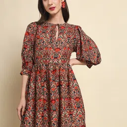 Trend Arrest Floral Printed KeyHole Neck Puff Sleeve Fit & Flare Dress-3
