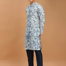 DEYANN  Printed Regular Kurta with Pyjamas image 5