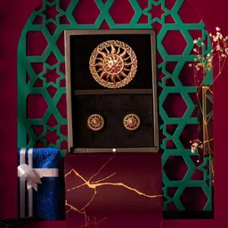 COSA NOSTRAA Men Gold-Toned Star Wheel Shaped Accessory Gift Set-image-64