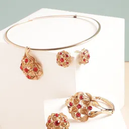 SOHI Gold-Plated Stone-Studded & Beaded Jewellery Set-38