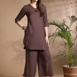 aayusika V-Neck Three-Quarter Sleeves Tunic & Palazzos Cotton Flax Co-Ords-picture-53