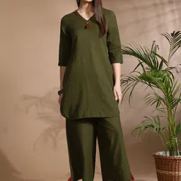 aayusika V-Neck Three-Quarter Sleeves Tunic & Palazzos Cotton Flax Co-Ords-picture-22
