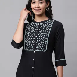 AURELIA Floral Embroidered Straight Kurti-picture-30