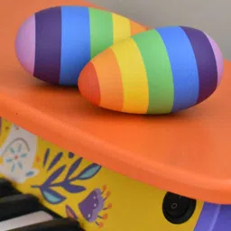 Nesta Toys Unisex Kids Set Of 2 Wooden Egg Shakers-15