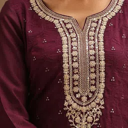 Libas Floral Embroidered Kurta with Trousers & With Dupatta image 2